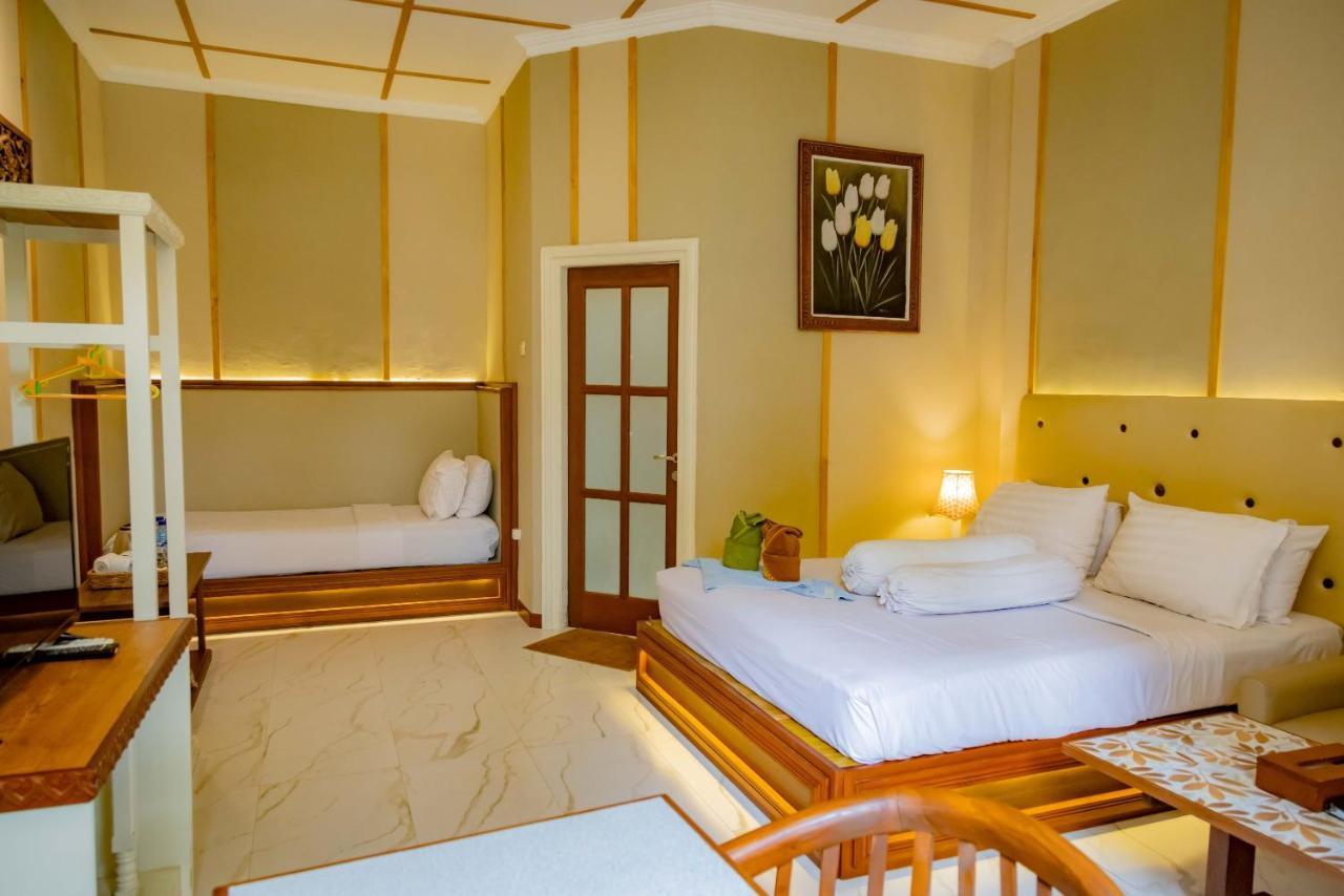 Family Hotel Gradia 1 Бату Экстерьер фото